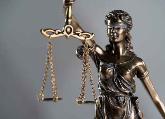 Common Mistakes When Hiring an Immigration Lawyer